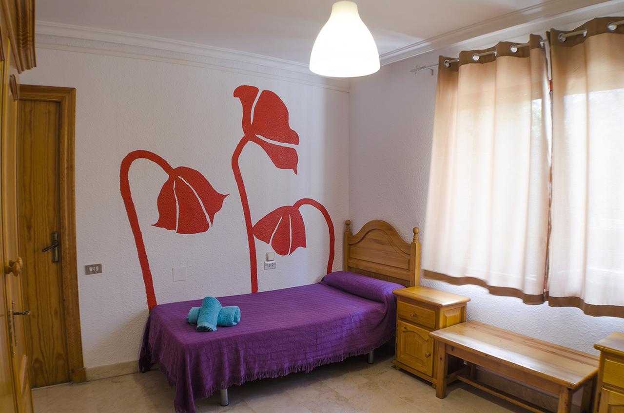 Hostal Los Calatravos Alcaniz Bagian luar foto