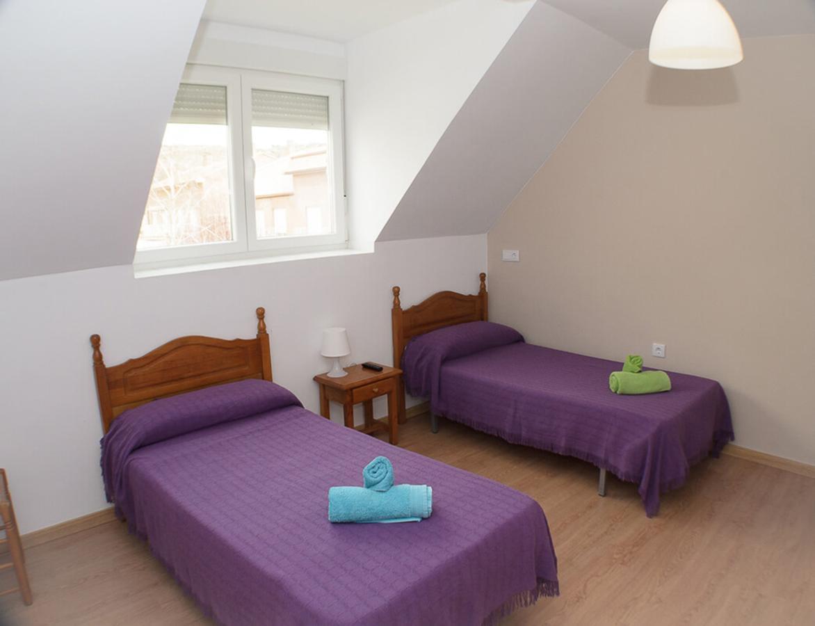 Hostal Los Calatravos Alcaniz Bagian luar foto