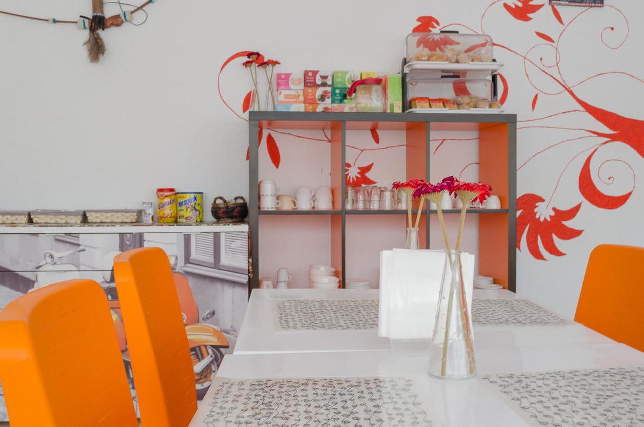 Hostal Los Calatravos Alcaniz Bagian luar foto